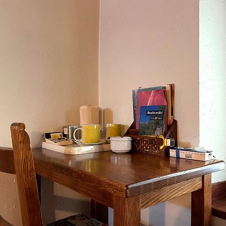 Hotel Peruskenea Jaunsaras エクステリア 写真