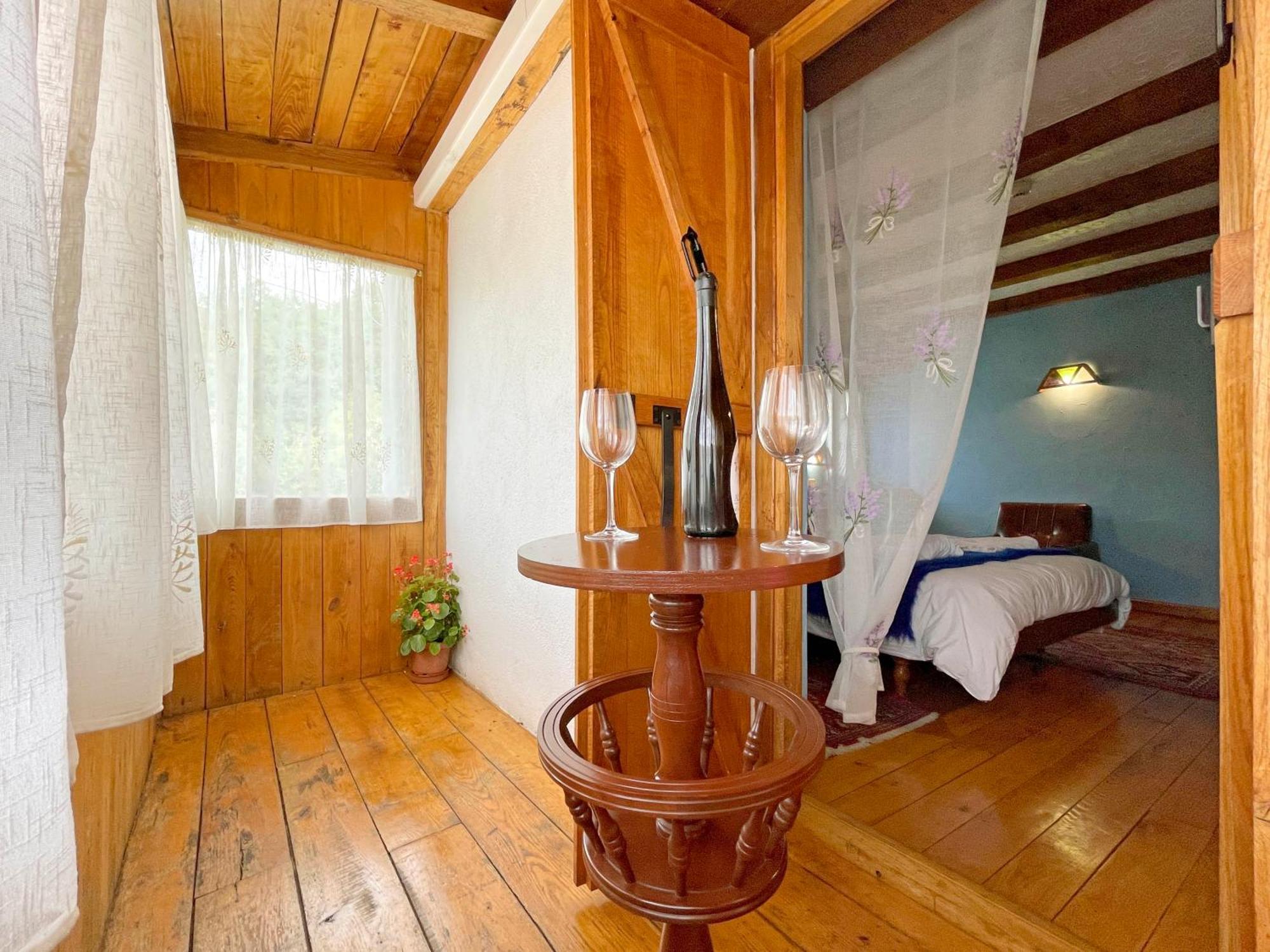 Hotel Peruskenea Jaunsaras エクステリア 写真